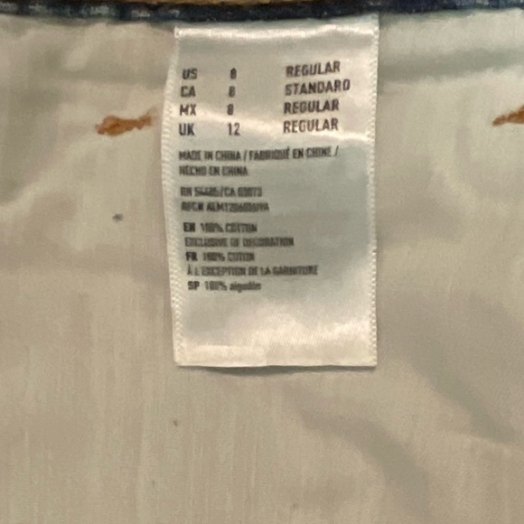 American Eagle Tomgirl Distressed Jean 8 - Picture 6 of 7